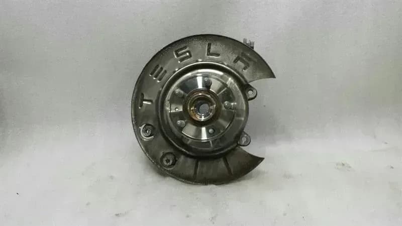 Tesla Model S 75 Right Rear Hub 1042507-00-B Wheel Bearing Housing Rear Right