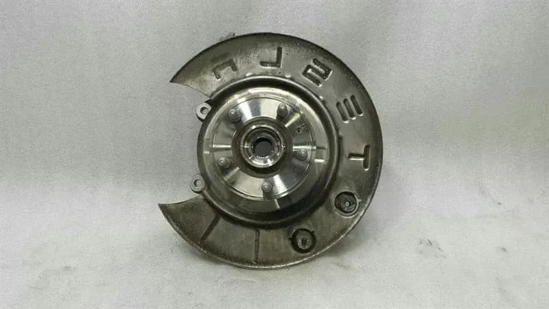 Tesla Model S 75 Left Rear Hub 1042506-00-B Wheel Bearing Housing Rear Left