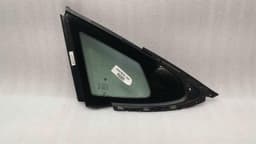 TESLA Tesla Model S 75 Left Rear 1/4 Glass 1051820-99-A Door Panel 1/4 Rear Left — thumbnail 1