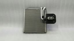 TESLA Tesla Model S 75 A/C Radiator Air Conditioning Cooler — thumbnail 3