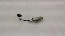 TESLA Tesla Model S 75 Aerial / Antenna 1004798-00-D Antenna Amplifier — thumbnail 3