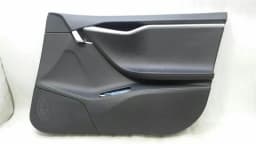 TESLA Tesla Model S 75 RHD Door Card Front Right 1028586-22-C Right Hand Drive — thumbnail 2