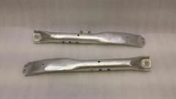 TESLA Tesla Model S 75 RHD Holder Bracket Set 1057806-00-E Right Hand Drive — thumbnail 2