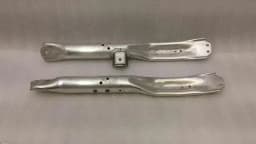 TESLA Tesla Model S 75 RHD Holder Bracket Set 1057806-00-E Right Hand Drive — thumbnail 1