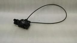 TESLA Tesla Model S 75 rear left door lock 6008911-00-D door lock rear left — thumbnail 1