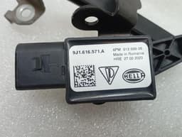 PORSCHE Porsche Taycan 9J Sensor 9J1616571A Level Sensor — thumbnail 7
