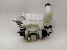 TESLA Tesla Model 3 Expansion Coolant Tank 1097016-00-D Expansion Tank — thumbnail 2
