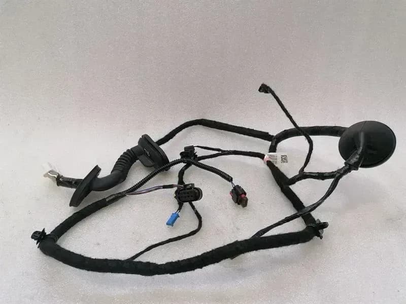 TESLA TESLA MODEL 3 STANDARD RANGE Wiring Loom 2067965-00-A Wiring Harness