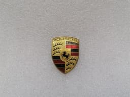PORSCHE Porsche Taycan 9J 9P1853601 Logo 9P1853611 Emblem — thumbnail 1