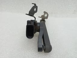 PORSCHE Porsche Taycan 9J rear right level sensor 9J1616572A level sensor rear right — thumbnail 4
