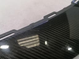 PORSCHE Porsche Taycan 9J 9J1807820B front spoiler carbon right front right damaged — thumbnail 4