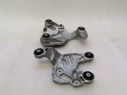 TESLA Tesla Model 3 engine mount set 1122968-00-B engine mount set — thumbnail 1