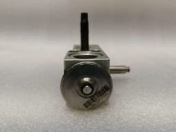 TESLA Tesla Model 3 A/C Conditioner Valve 1101878-00-A Valve — thumbnail 2
