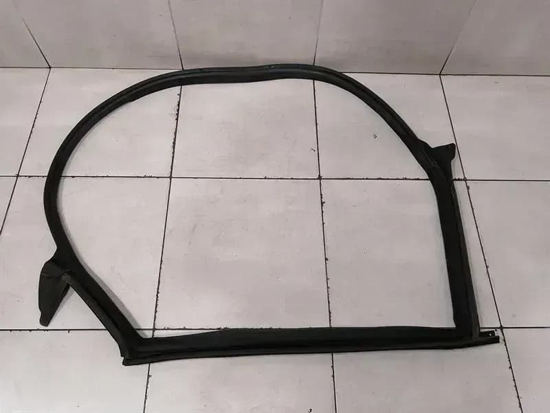 Tesla Model 3 RLH Door Seal 1090511-00-L Door Seals Rear Left