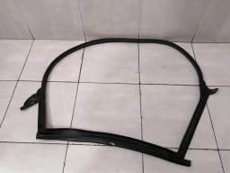 TESLA Tesla Model 3 Rear Right Door Seal 1090510-00-L Door Seals Rear Right — thumbnail 2
