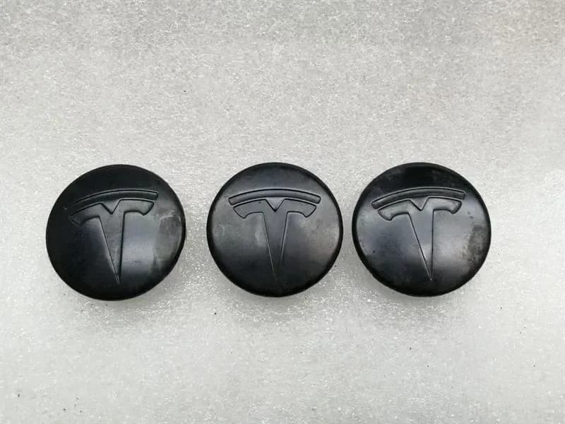 TESLA TESLA MODEL 3 STANDARD RANGE ALLOY CENTER CAP