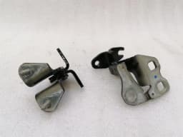TESLA Tesla Model 3 RLH Door Hinge Set 1091333-00-F Door Hinge Rear Left Set — thumbnail 4