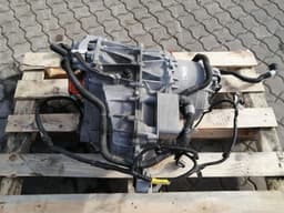 TESLA TESLA MODEL 3 STANDARD RANGE REAR REAR ENGINE 1120980-00-F ENGINE — thumbnail 1
