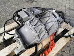 TESLA TESLA MODEL 3 STANDARD RANGE REAR REAR ENGINE 1120980-00-F ENGINE — thumbnail 3