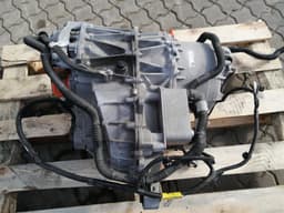 TESLA TESLA MODEL 3 STANDARD RANGE REAR REAR ENGINE 1120980-00-F ENGINE — thumbnail 9