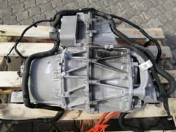 TESLA TESLA MODEL 3 STANDARD RANGE REAR REAR ENGINE 1120980-00-F ENGINE — thumbnail 10
