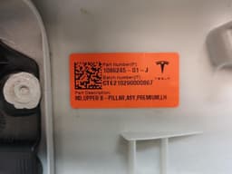 TESLA TESLA MODEL 3 LONG RANGE 1086245-01-J B LEFT — thumbnail 7