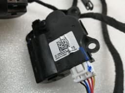 TESLA Tesla Model 3 HVAC Actuator Kit 1107674-00-A Wiring Harness — thumbnail 10
