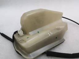 TESLA Tesla Model 3 Long Range FRH Door Lock 1500673-99-A Front Right Door Lock — thumbnail 6