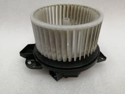 TESLA TESLA MODEL 3 LONG RANGE Heater Blower 1107669-00-B RIGHT HANDLE RHD — thumbnail 7