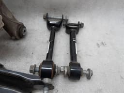 TESLA Tesla Model 3 Long Range RLH Hub 1044411-00-G Wheel Bearing Housing Rear Left — thumbnail 10