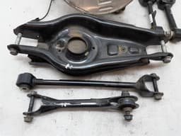 TESLA Tesla Model 3 Long Range RLH Hub 1044411-00-G Wheel Bearing Housing Rear Left — thumbnail 2