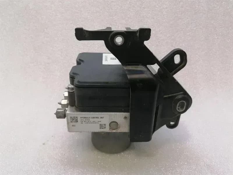 TESLA MODEL 3 AWD LONG RANGE A.B.S Pump 1044745-00-B ABS Pump HYDRAULIC BLOCK