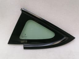 TESLA Tesla Model 3 Left Rear Quarter Glass 1514978-01-C Door Panel 1/4 Rear Left — thumbnail 7