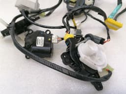 TESLA TESLA MODEL X 75D Vent Flap Engine D267-AP9BA02-ED RHD RIGHT HANDLEBAR — thumbnail 9