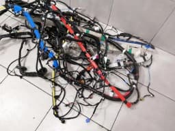 TESLA TESLA MODEL 3 LONG RANGE Main Body Wiring Loom 3067955-02-C RIGHT HAND DRIVE RHD . — thumbnail 3