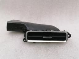 TESLA Tesla Model X 75D Right B Post Air Vent 1052877-00-C Vent Vent Grille — thumbnail 6