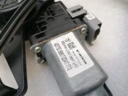 TESLA Tesla Model X 75D Right Rear Door Winder 1028821-00-C Window Regulator Rear Right — thumbnail 10