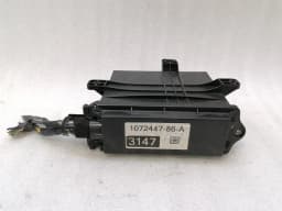TESLA TESLA MODEL X 75D Fuse Box 1034215-00-A Fuse Box THERMAL CONTROLLER — thumbnail 9