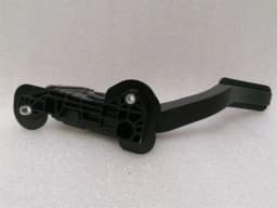 TESLA Tesla Model X 75D Throttle Pedal (Electrical) 6PV933370 Throttle BE5C9F836-AA — thumbnail 4