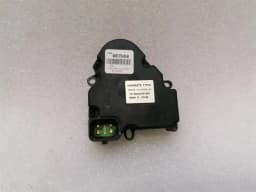 TESLA Tesla Model X 75D Cooling Pump Actuator 6007370-00-B Coolant System — thumbnail 4