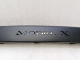 TESLA Tesla Model X 75D Left Falcon Door Trim 1062517-00 Left Door Molding — thumbnail 2