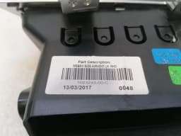 TESLA TESLA MODEL X 75D Left Air Vent 1023243-00-C RHD RIGHT HAND DRIVE — thumbnail 5