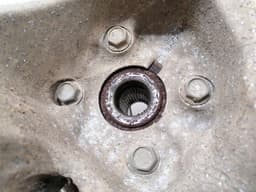 TESLA Tesla Model X 75D Right Rear Hub 1027416-00-D Wheel Bearing Housing Rear Right — thumbnail 5