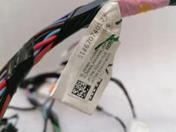 TESLA Tesla Model X 75D RRH Door Wiring Loom 1032442-70-G Wiring Harness Door Rear Right — thumbnail 2