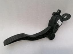 TESLA Tesla Model X 75D Throttle Pedal (Electrical) 6PV933370 Throttle BE5C9F836-AA — thumbnail 5