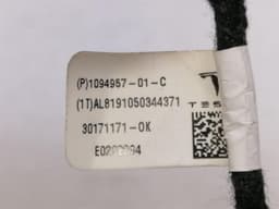 TESLA TESLA MODEL X 75D 1089998-00-D RHD ARMREST SWITCH WINDOW 1081037-01-F — thumbnail 5