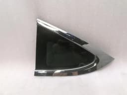 TESLA Tesla Model X 75D Left Rear Quarter Glass 1034906-85-F Door Panel 1/4 Rear Left — thumbnail 1