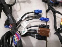 TESLA TESLA MODEL X 75D Dashboard Wiring Loom 1072436-03-B RHD RIGHT HAND DRIVE — thumbnail 4