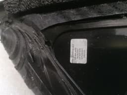 TESLA Tesla Model X 75D Left Rear Quarter Glass 1034906-85-F Door Panel 1/4 Rear Left — thumbnail 5