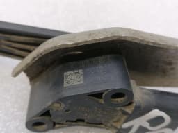 TESLA Tesla Model X 75D Rear Right Level Sensor 1027976-00-A Height Level Sensor Right — thumbnail 4